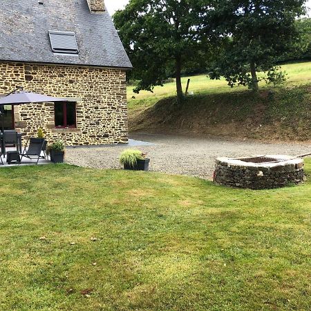 Vila A 20 Kms Du Mont St Michel, Charme A La Campagne Saint-Senier-de-Beuvron Exteriér fotografie